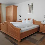 게스트하우스 Gaestehaus Taner