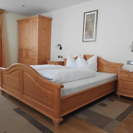 Pensjonat Gaestehaus Taner