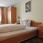 Gaestehaus Taner 招待所